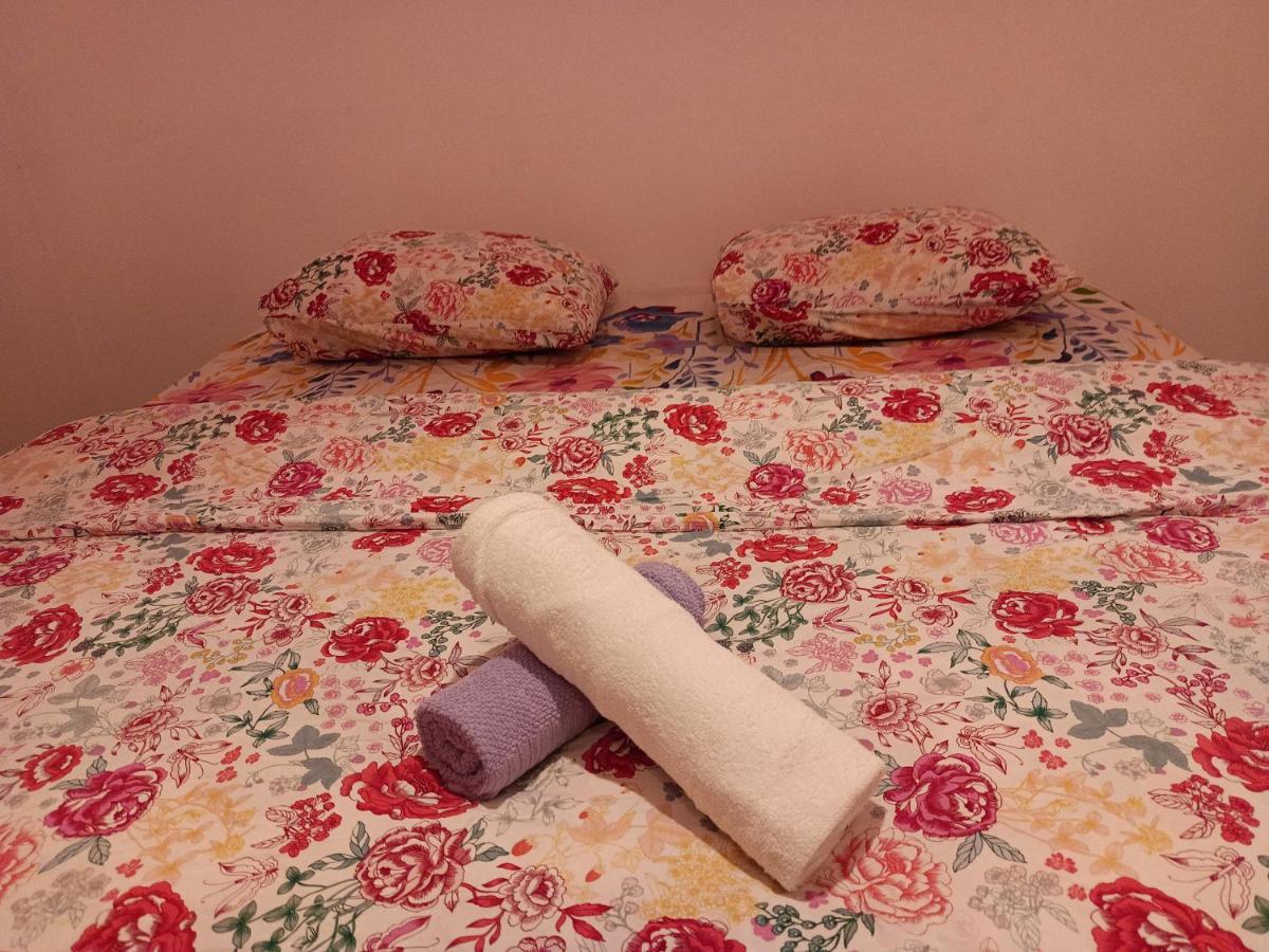 Lux Apartament In The Bubble Of Piata Romana Appartamento Bucarest
